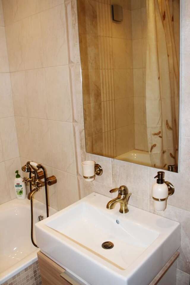 Апартаменты Apartment on Batoria Street City Center Гродно-21
